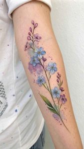 Tatouage lavande fineline couleur