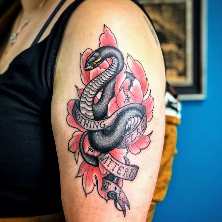 ARXE Piercing et tatouage 5 768x768