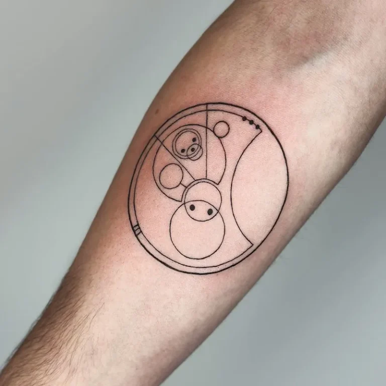 Bisou Tattoo   Rennes 3 768x768