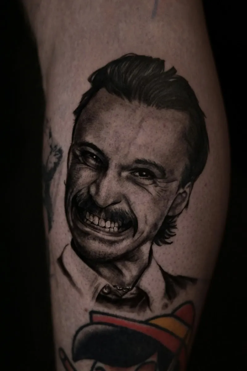Galerie de tatouages 33 Cœur De Vaurien
