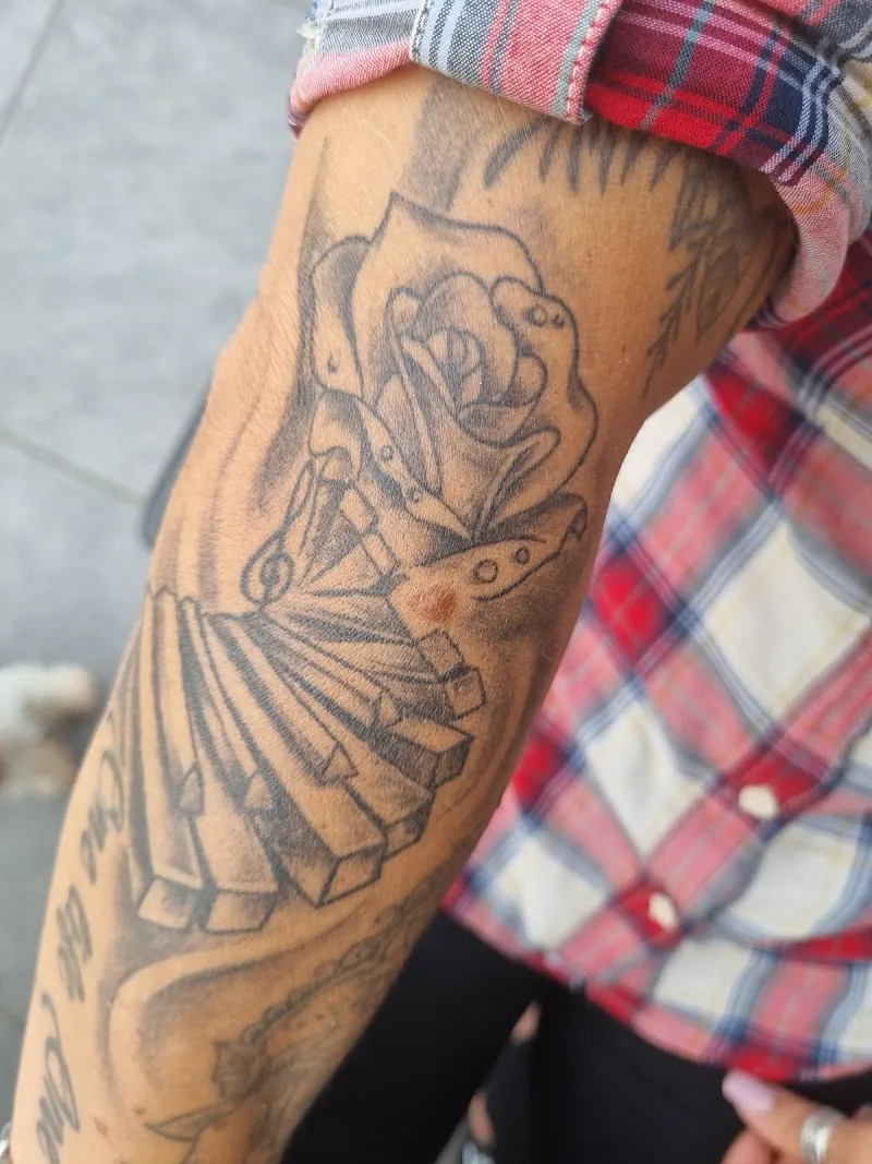 Galerie de tatouages 45 Imperial Tattoo