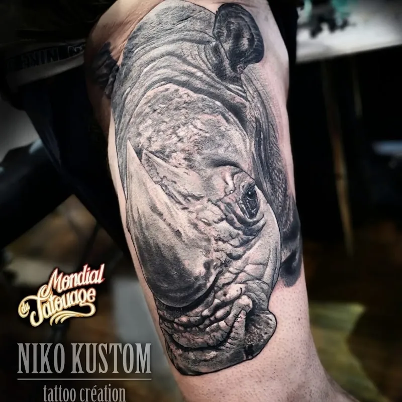 Kustom Tattoo