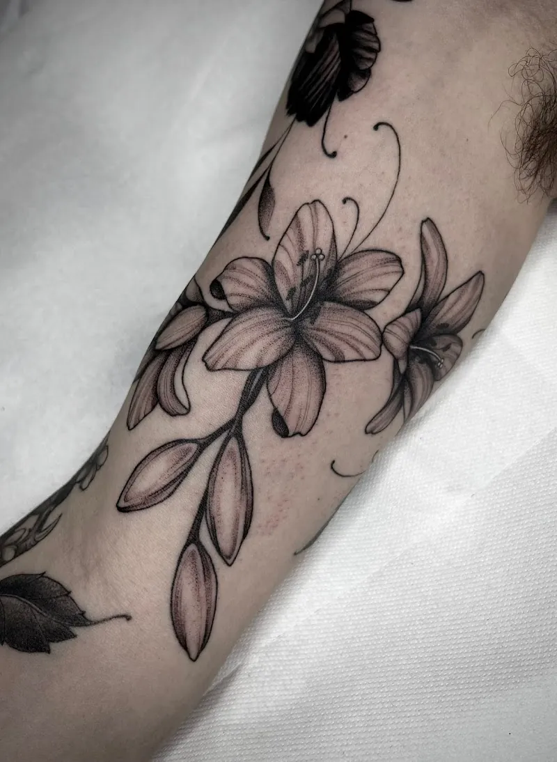 Galerie de tatouages 80 La Perle Noire Studio