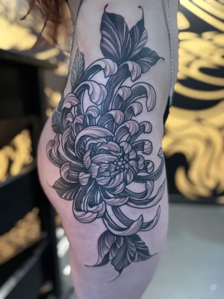 L' Art Au Gant Tattoo Piercing Shop