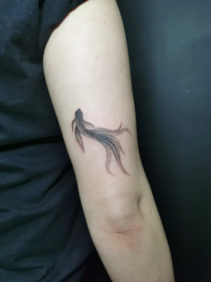 L' Art Au Gant Tattoo Piercing Shop