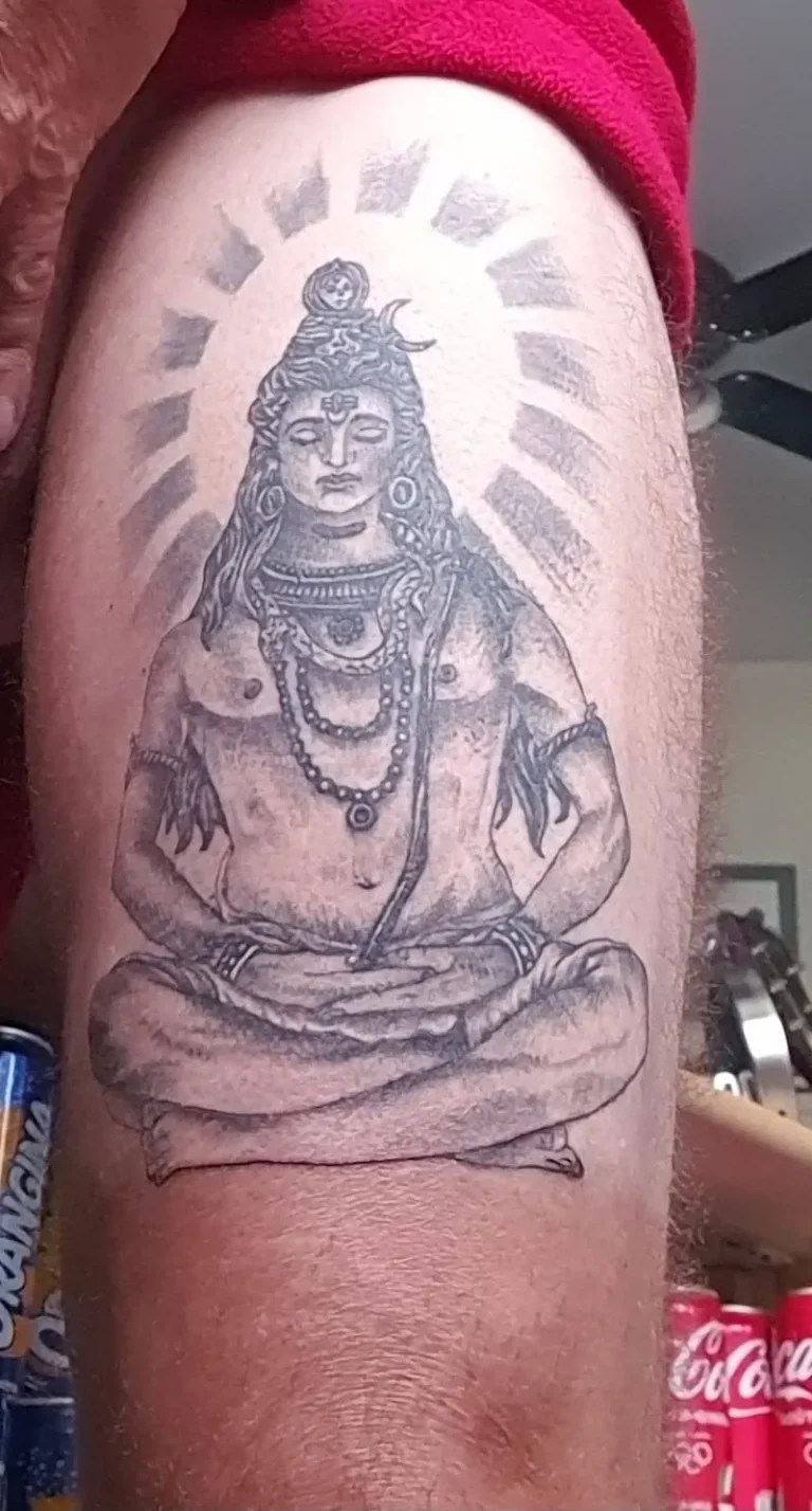 Lolo Tattoo 2 768x1428