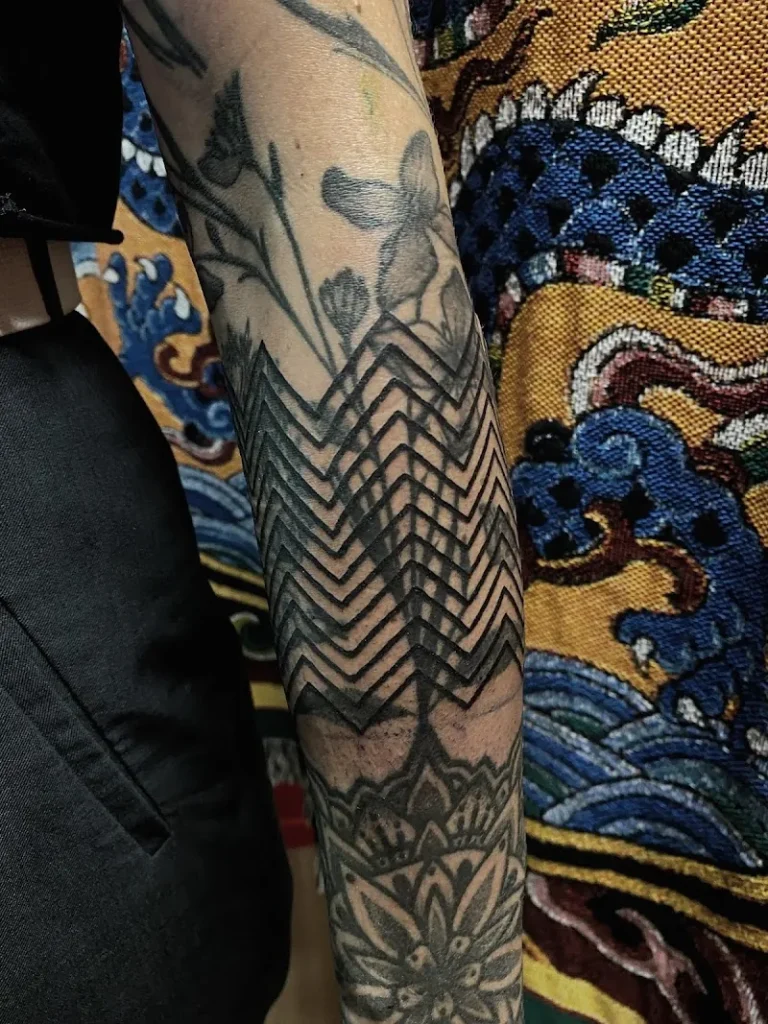 TINTA   Tattoo  Coiffeur Barber Shop 4 768x1024