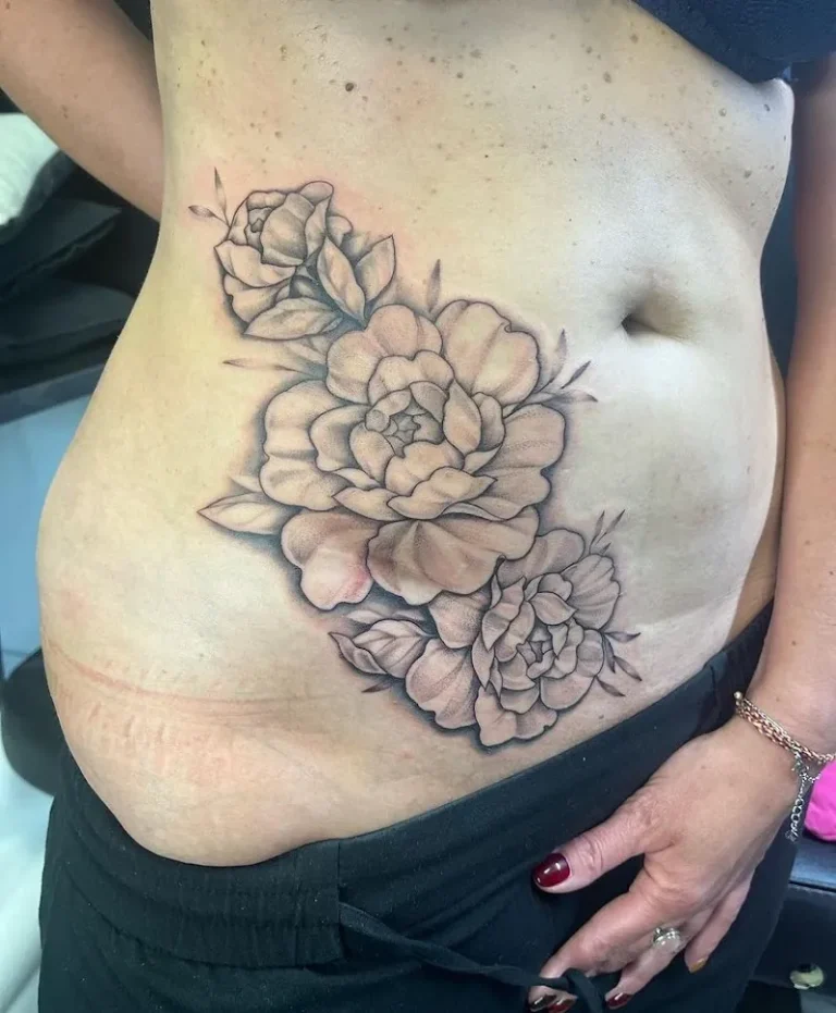 Valou Tatou   shop prive Tatouage  Piercing 5 768x931
