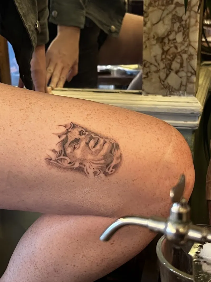 Galerie de tatouages 19 Walkin Tattoo Saintonge