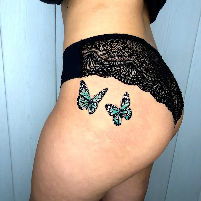 Galerie de tatouages 69 Warner Tattoo Shop