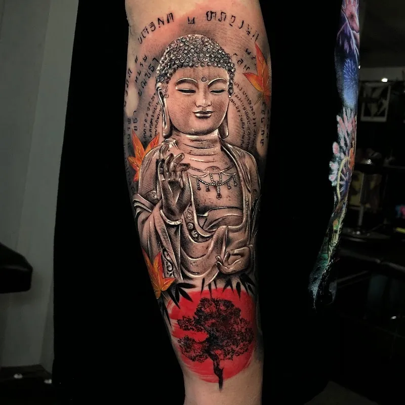 Galerie de tatouages 70 Warner Tattoo Shop