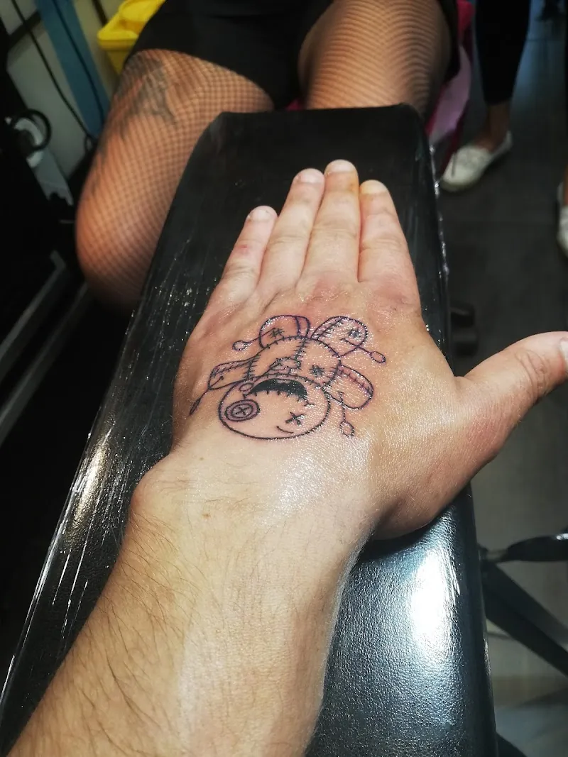 Le 128 Tattoo Shop