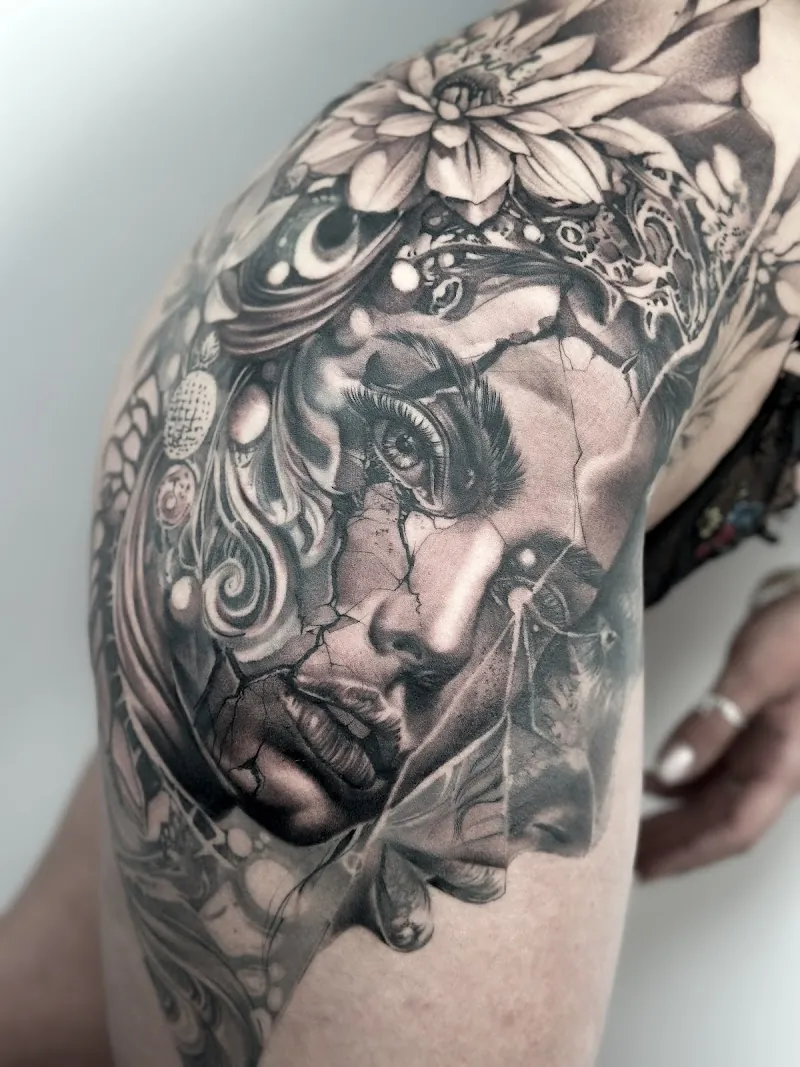Galerie de tatouages 42 7Bloodlines