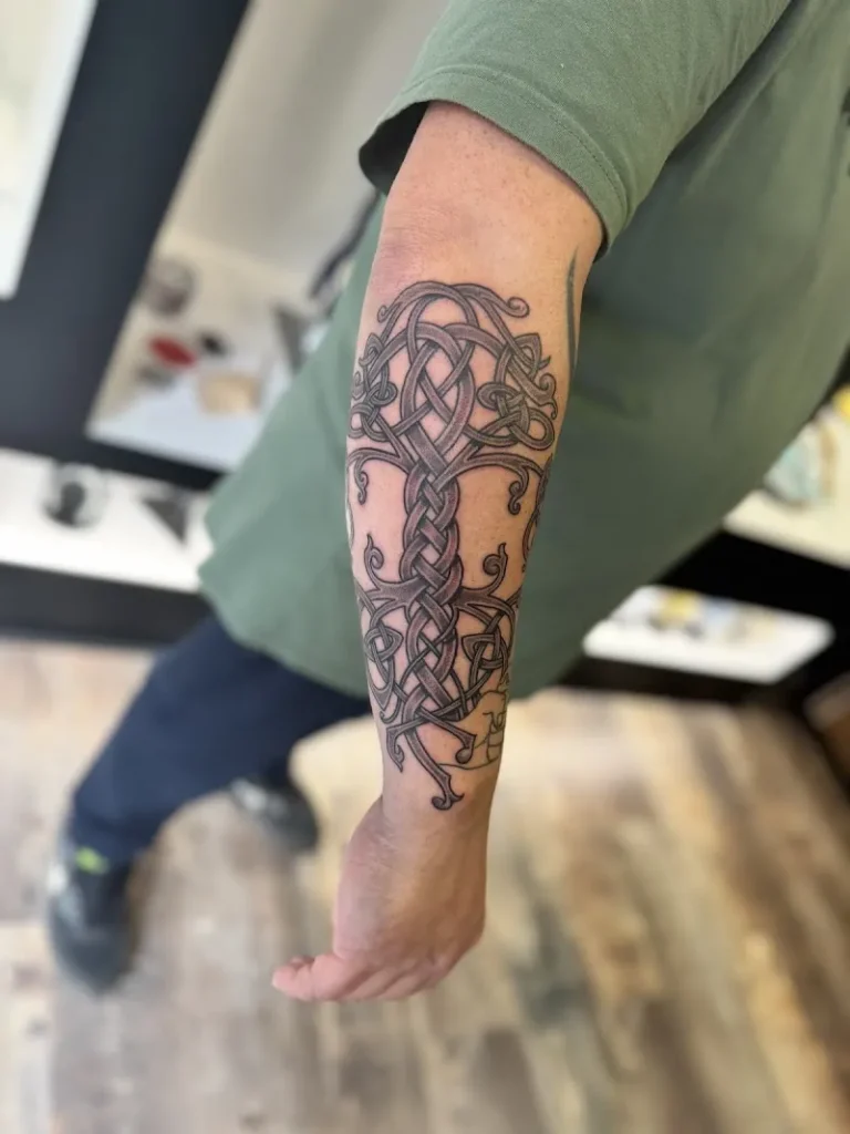 AKATSUKY TATTOO Angers 2 768x1024