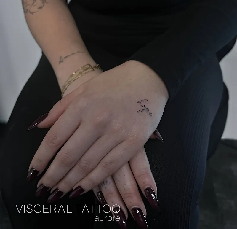 Galerie de tatouages 63 Visceral Tattoo