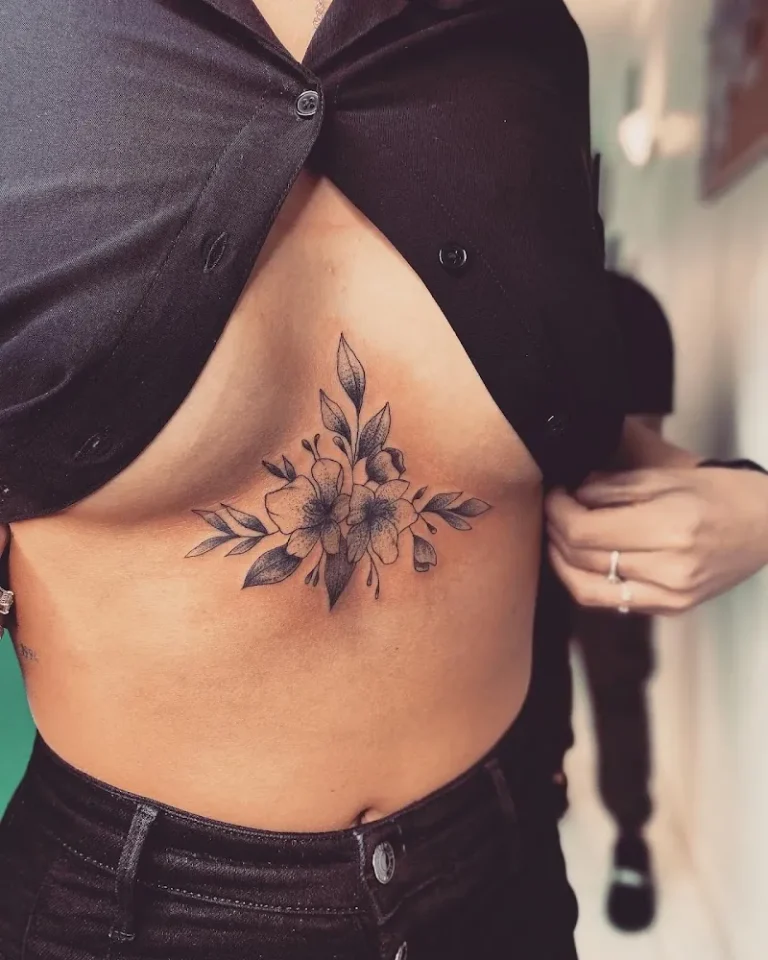 AlexV Tattoo THE TATTOO SHOP 5 768x960