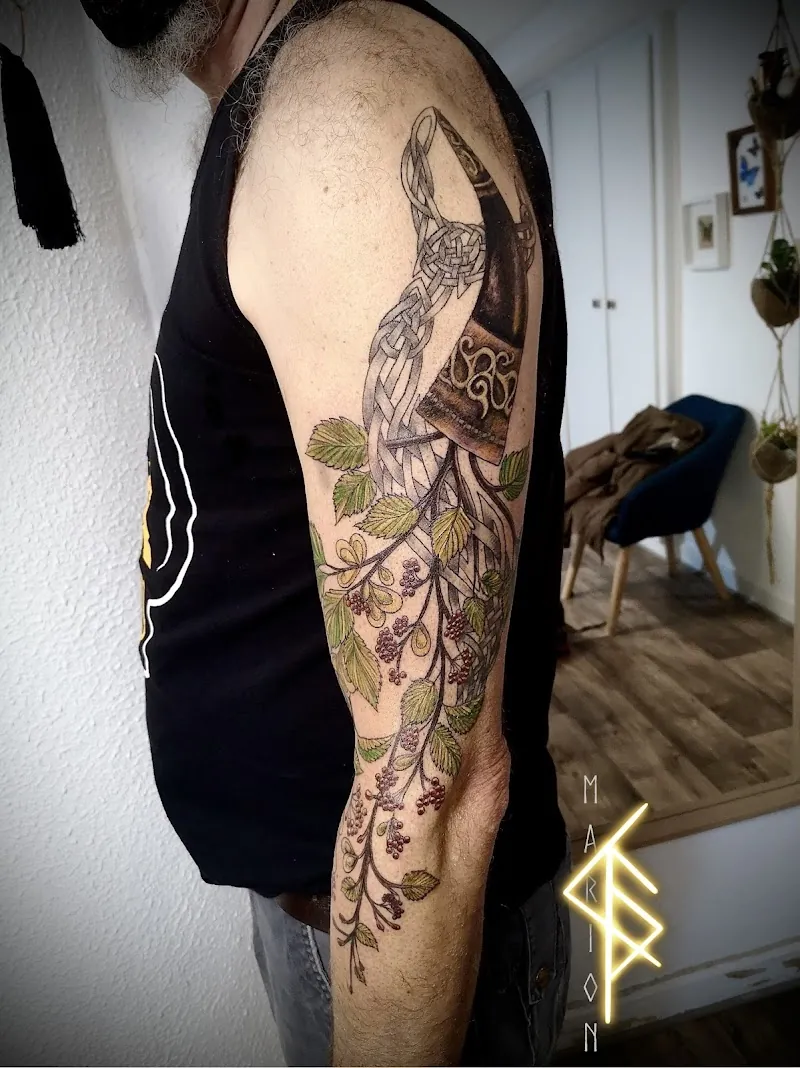Galerie de tatouages 99 Amaz'Ink Tattoo Piercing