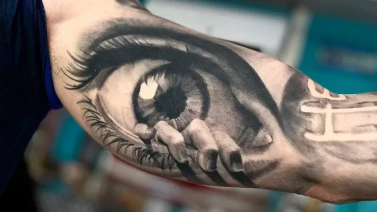 American Tattoo and piercing 9 768x432
