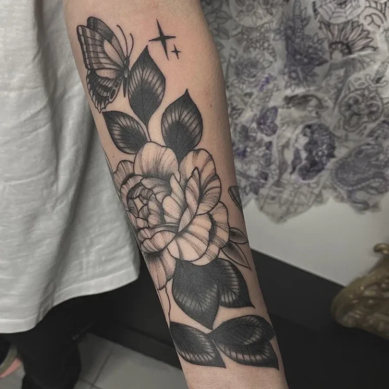Amour Criminel Tattoo Club 2 768x768