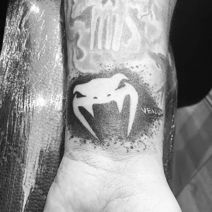 Galerie de tatouages 49 Apocal'Ink