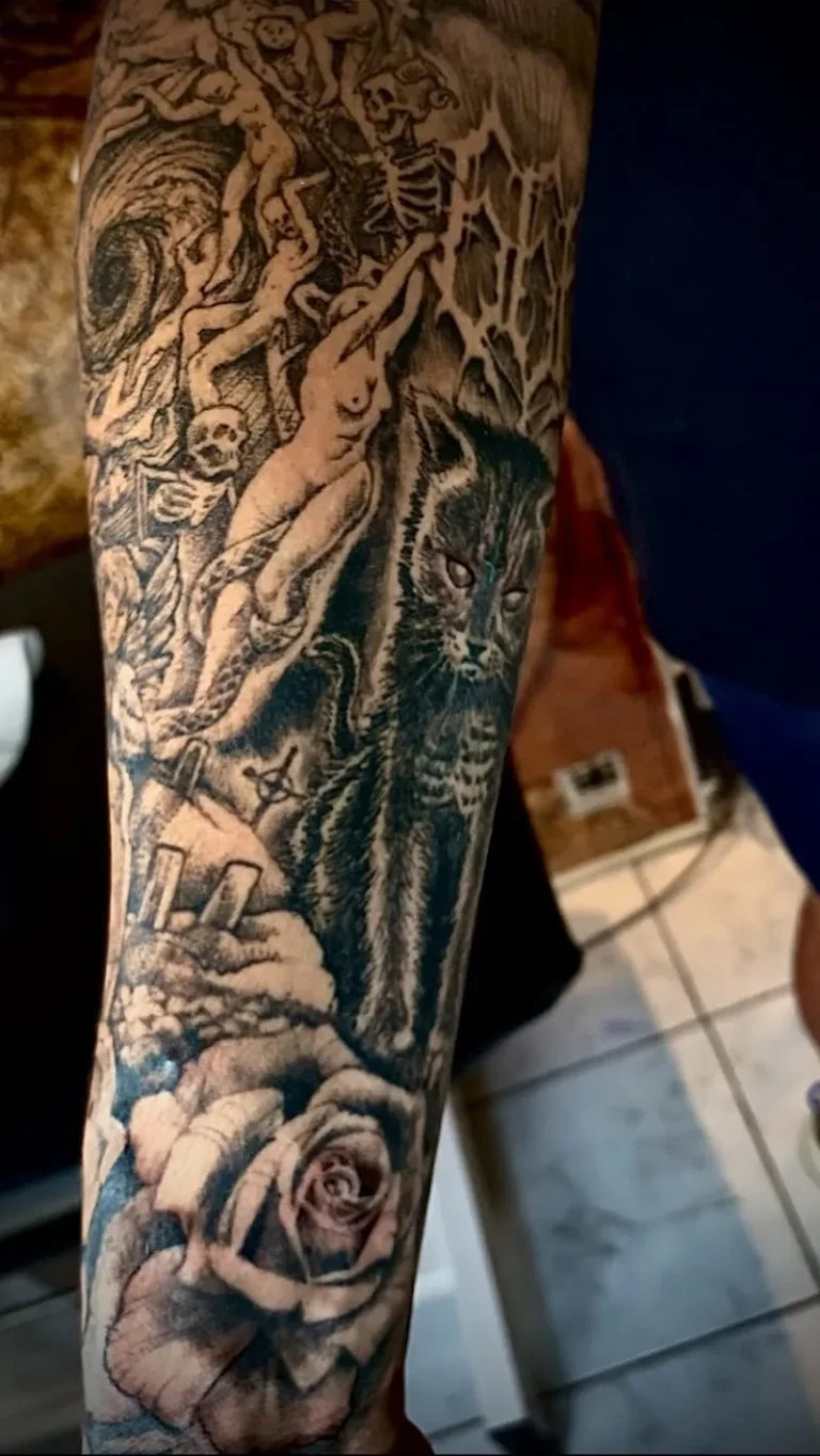 Arte Corpus 3 768x1364