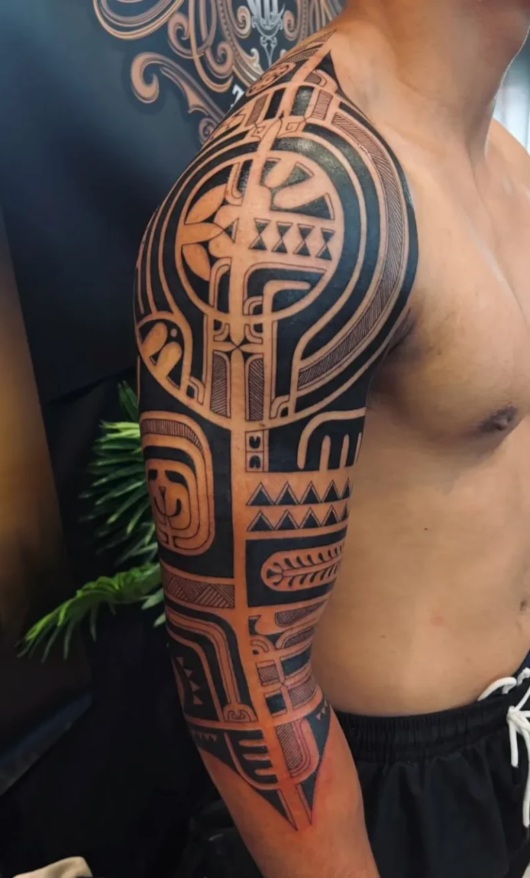 BLESSED COAST TATTOO   Tatoueur toulouse 5 768x1271