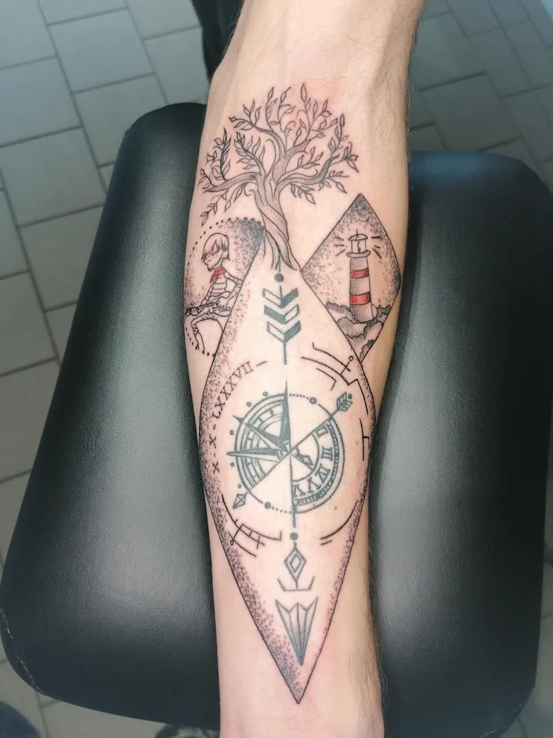 Galerie de tatouages 64 Black Eternel