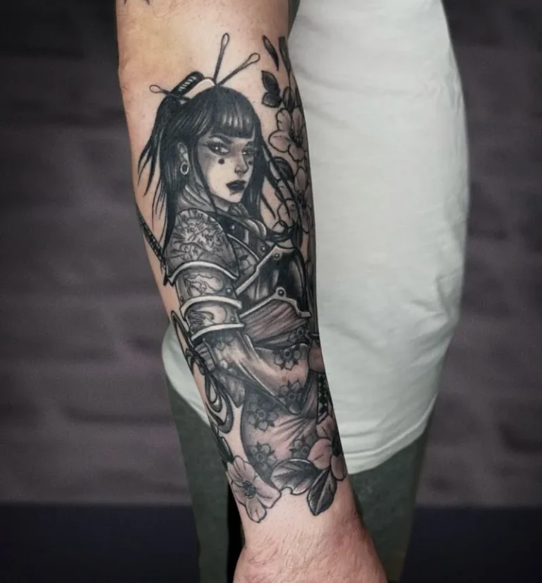Cry Baby Tattoo Shop   Tatouages Aix en Provence 9 768x826