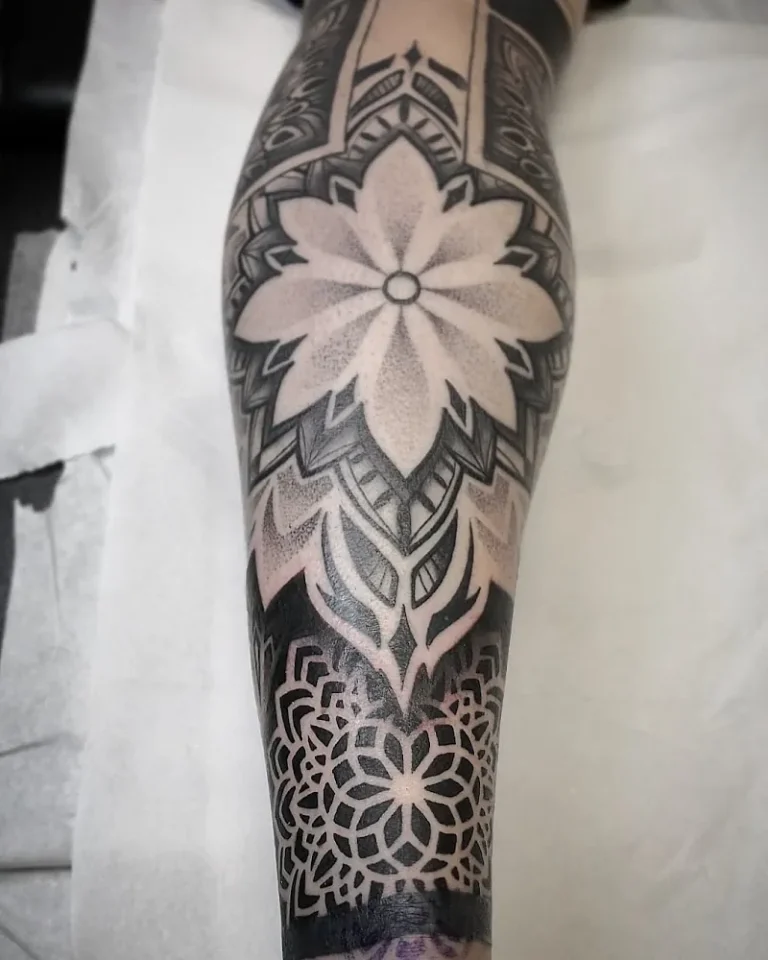 Dissidence Tattoo Lodge 8 768x960