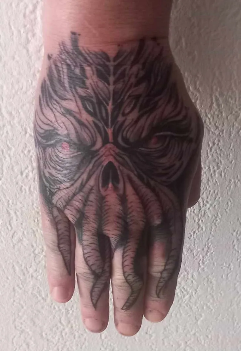 Galerie de tatouages 8 Entre Les Lignes