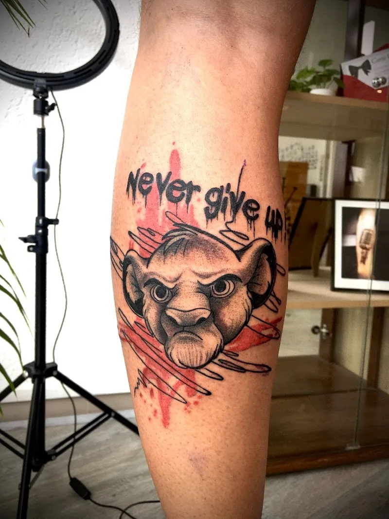 Galerie de tatouages 14 Entre Les Lignes