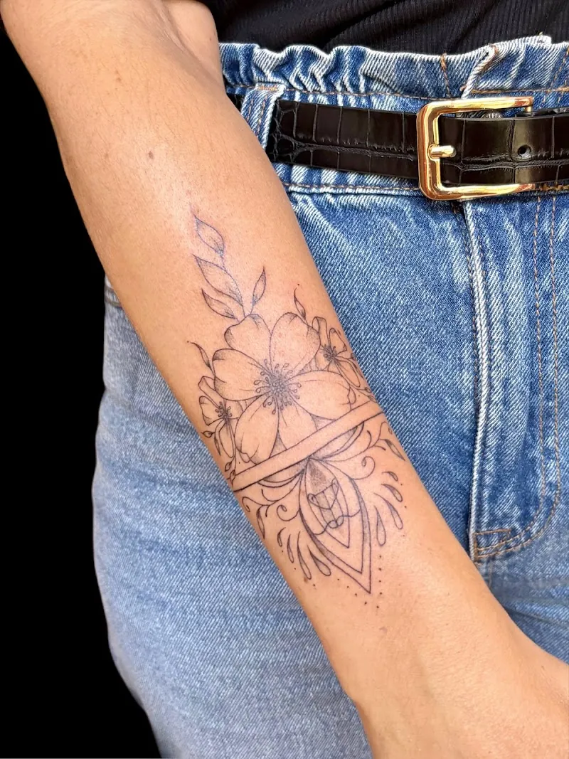 Galerie de tatouages 49 Elie Tattoo