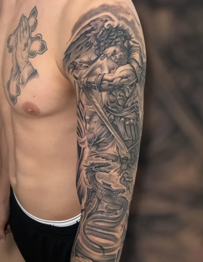 FIGHTINK TATTOO CLUB 2 768x990