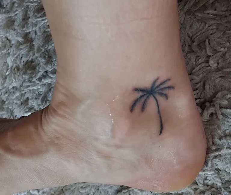 HAKI Tattoo Bijouterie  Piercing 7 768x649