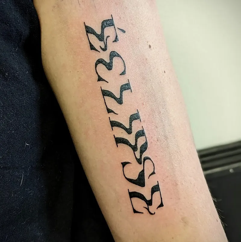 Galerie de tatouages 64 De L’Encre Et Des Trous