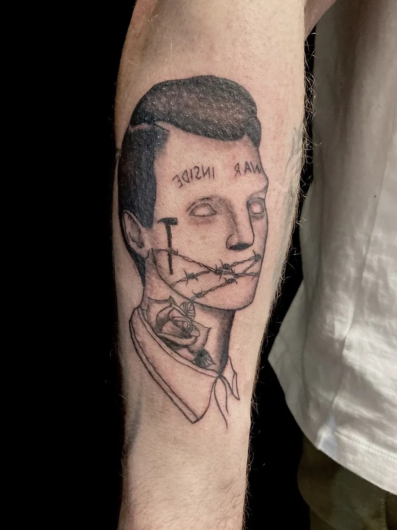 Galerie de tatouages 82 Inkcut