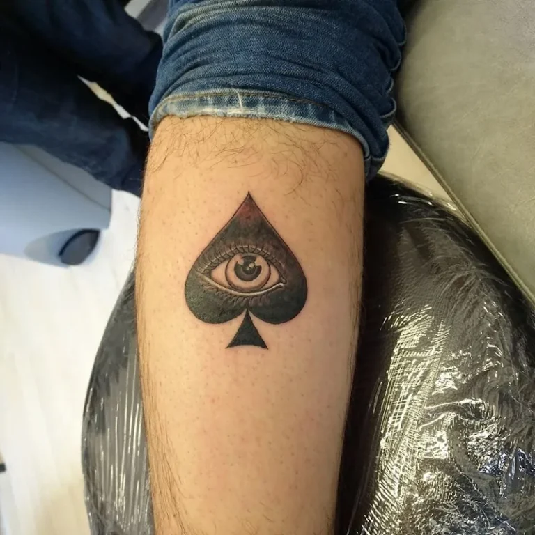 Jekyll  Hyde tattoo piercing 10 768x768