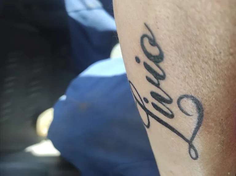 Jink Tattoo Shop 8 768x574