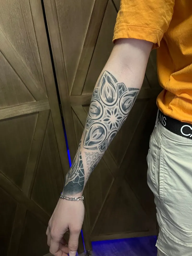 Jonathan M. Tattoo