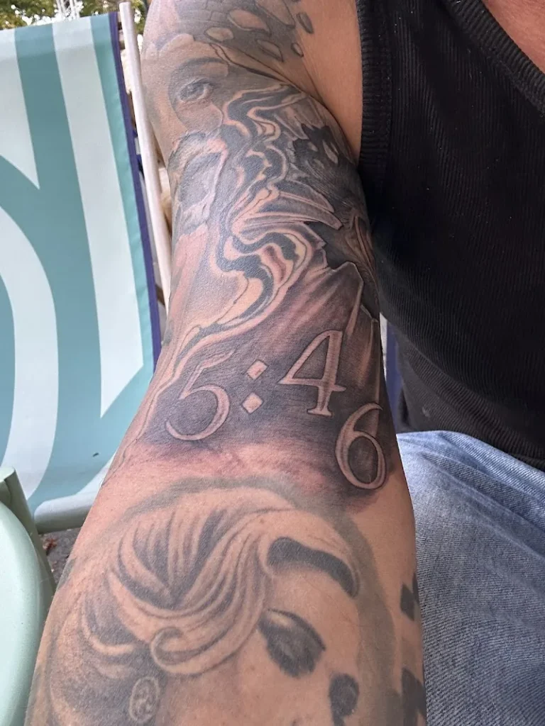 Kalil Tattoo Family   Tattoo and Piercing 4 768x1024
