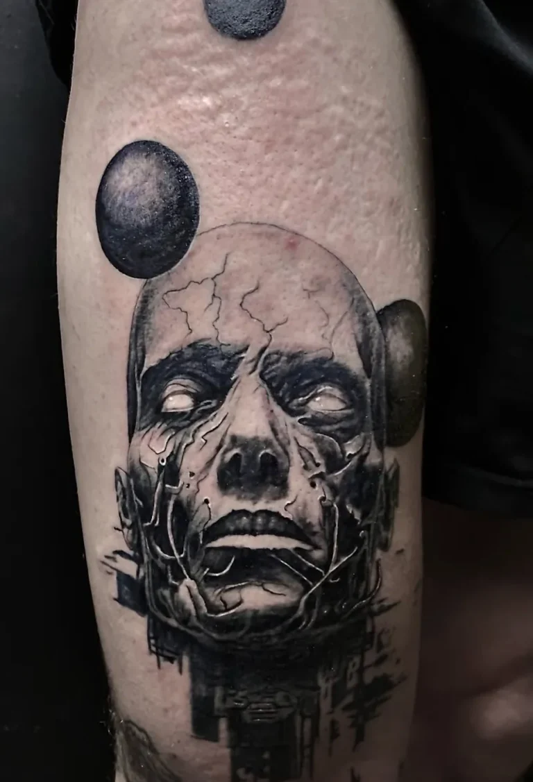 LAs de Pique Tattoo Studio 6 768x1127