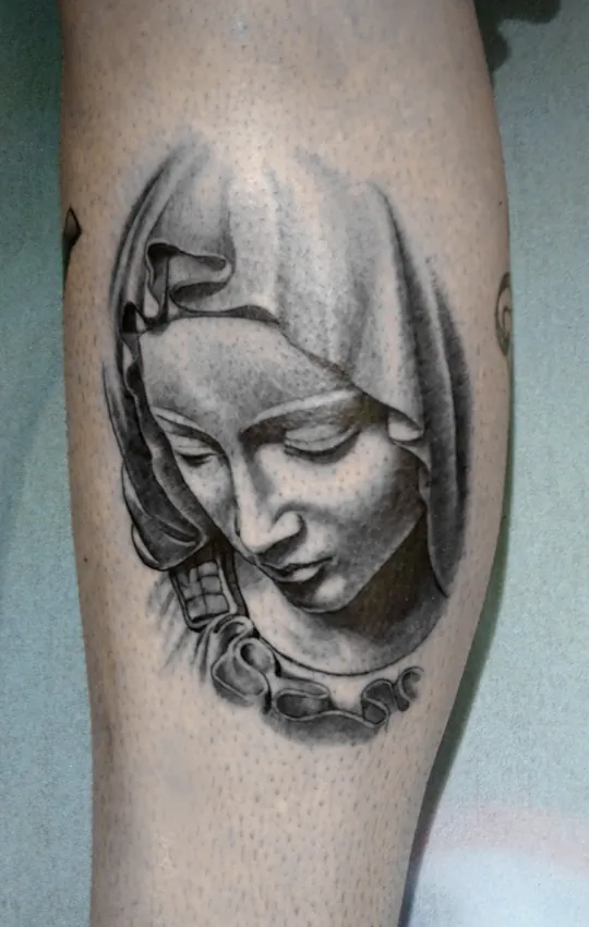 Galerie de tatouages 19 Lucky Sailor Tattoo