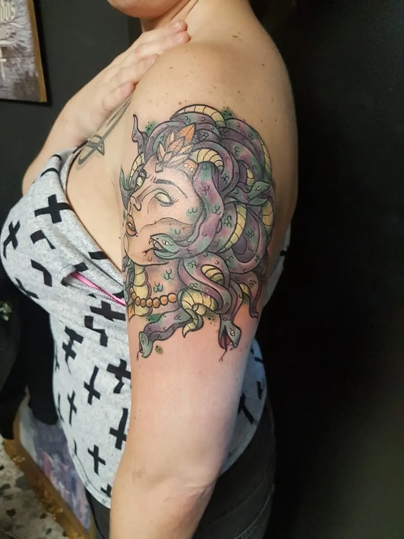 Galerie de tatouages 3 La Dame Qui Pique