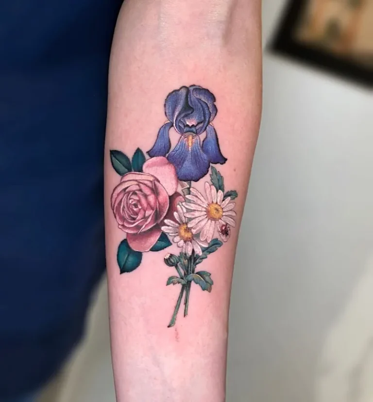 La Petite Horloge Tatouage 1 768x829
