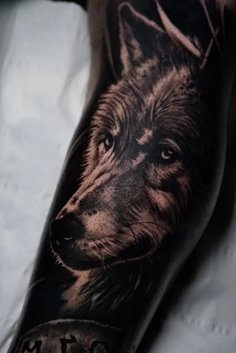 La perle noire Body piercing Tattoo 3 768x1149