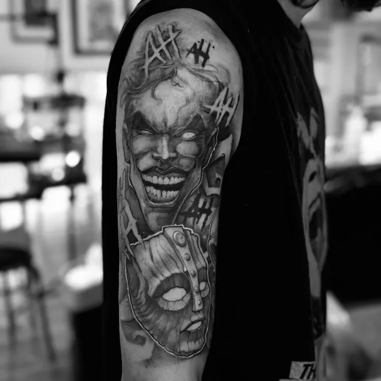 Laiguille tatouage Marseille 4 768x768