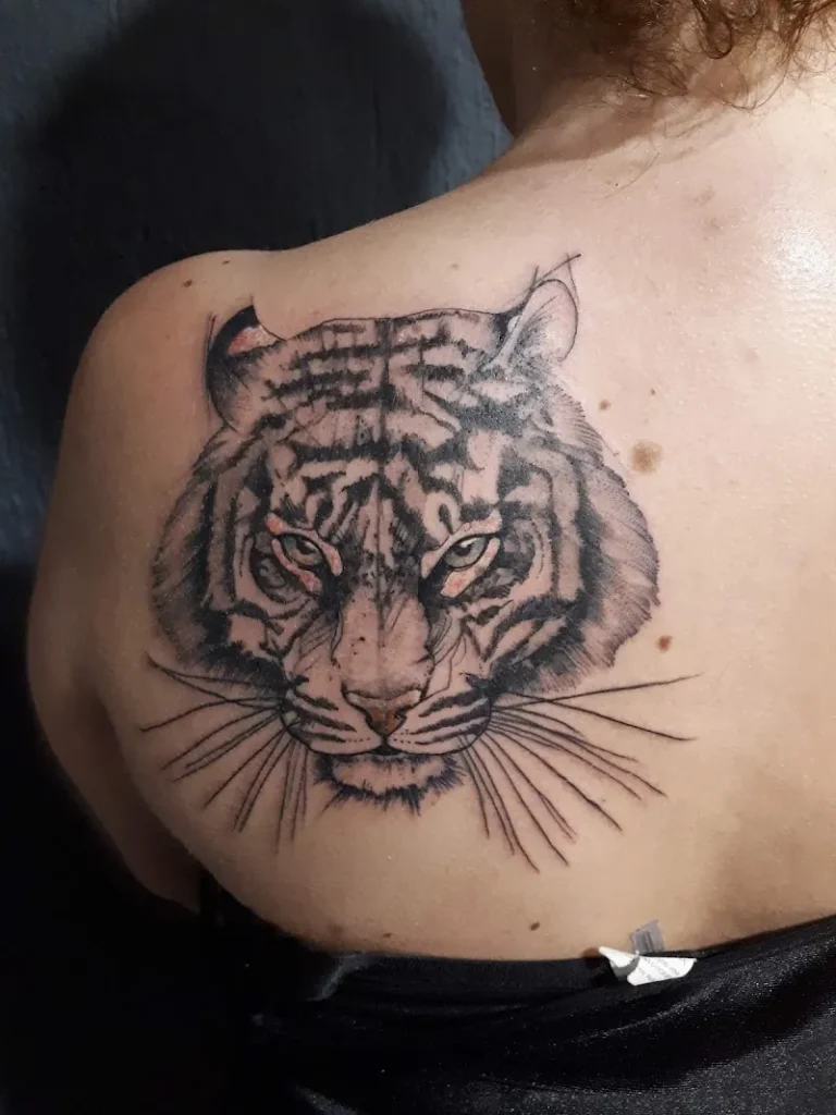 Laiguille tatouage Marseille 6 768x1024