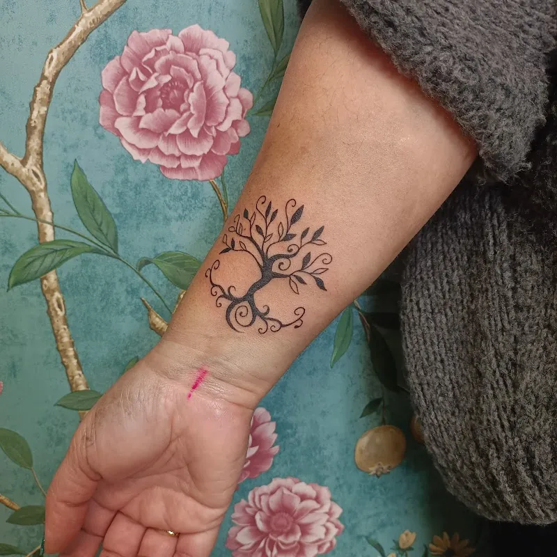 Galerie de tatouages 82 L'Atelier Des Chimères