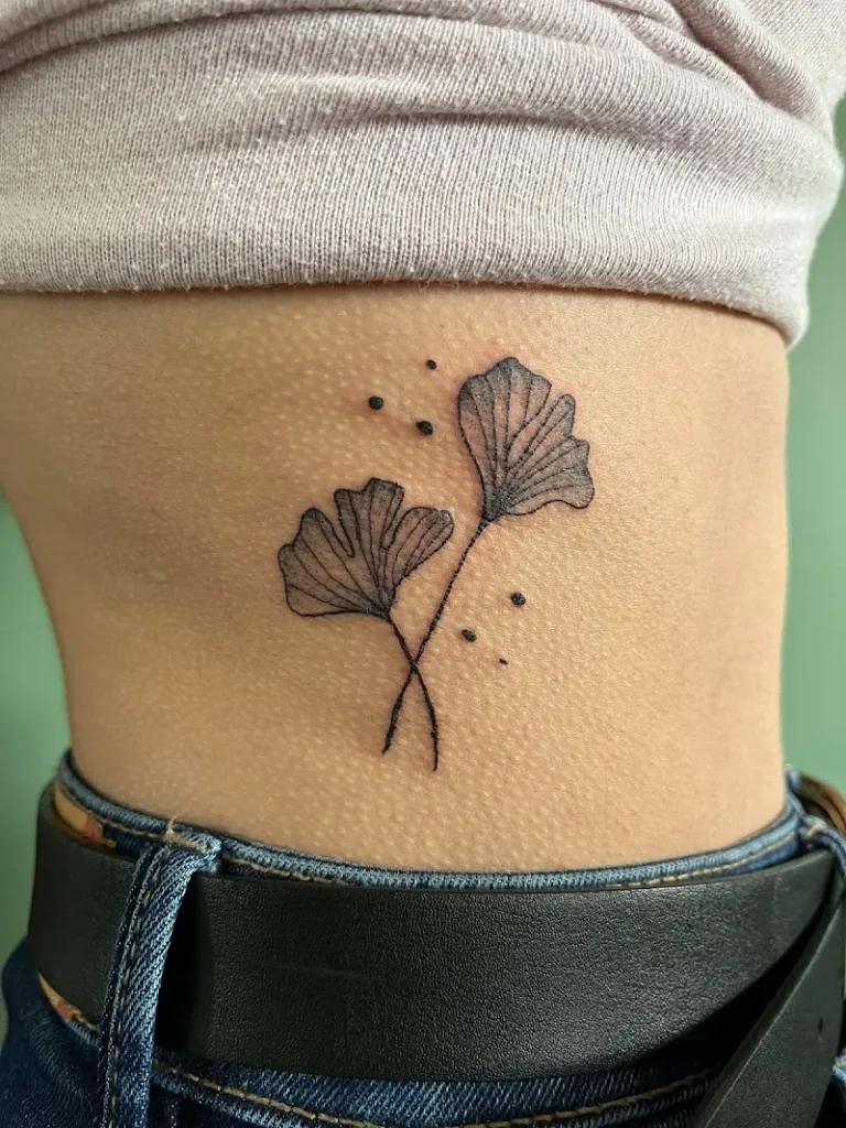 Le local Tattoo Shop 2 768x1024