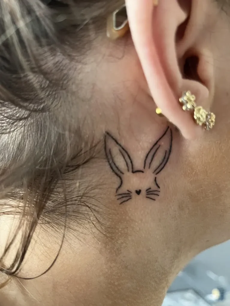 Le local Tattoo Shop 8 768x1024